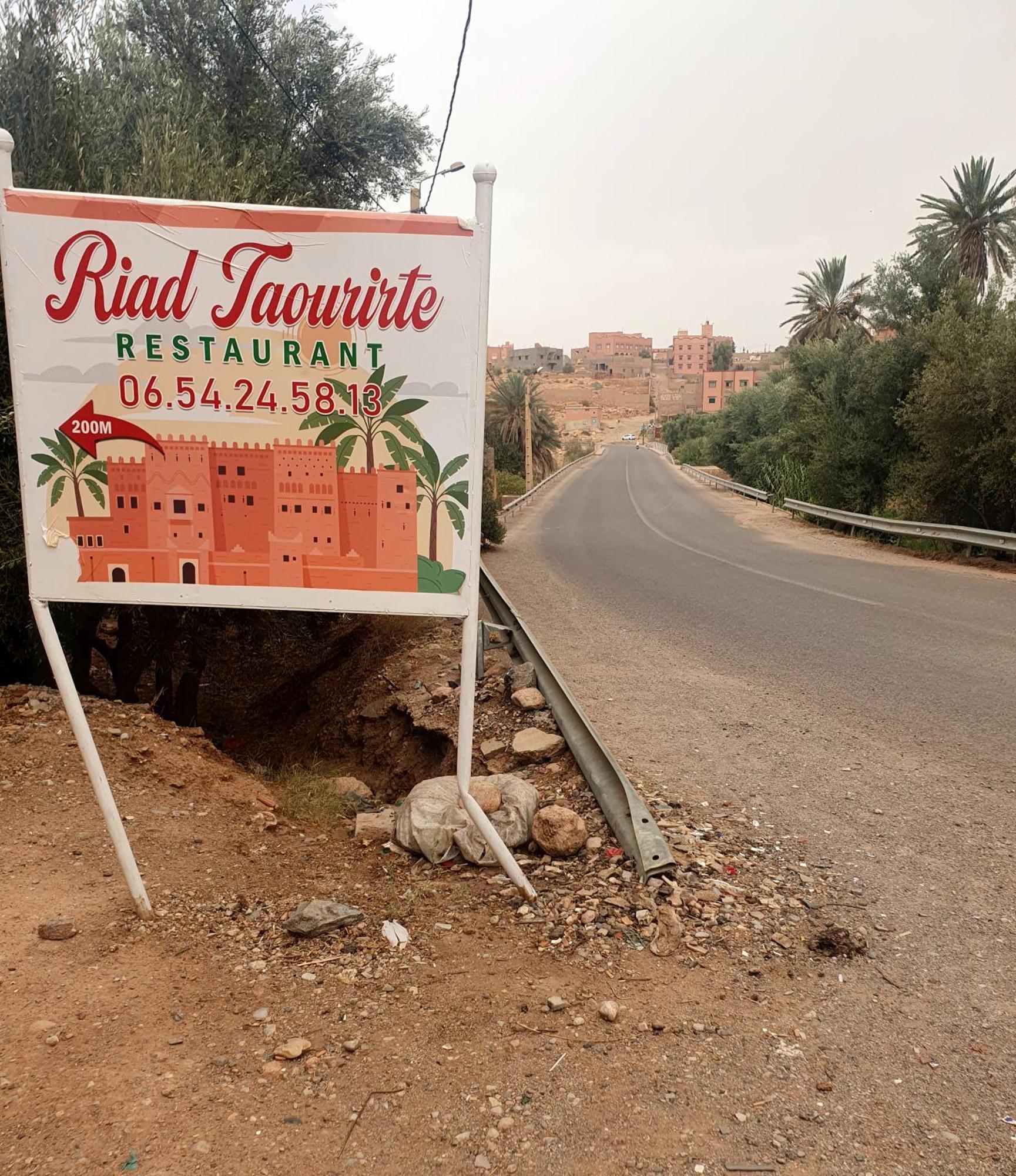 Riad Taourirte 廷吉尔 外观 照片